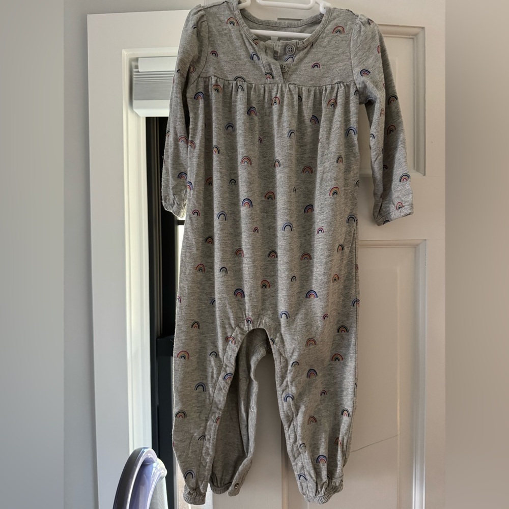 Gray Long Sleeve Baby Romper with Rainbow Print